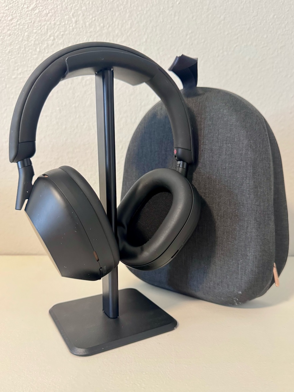 Sony 1000XM5 noise cancelling headphones